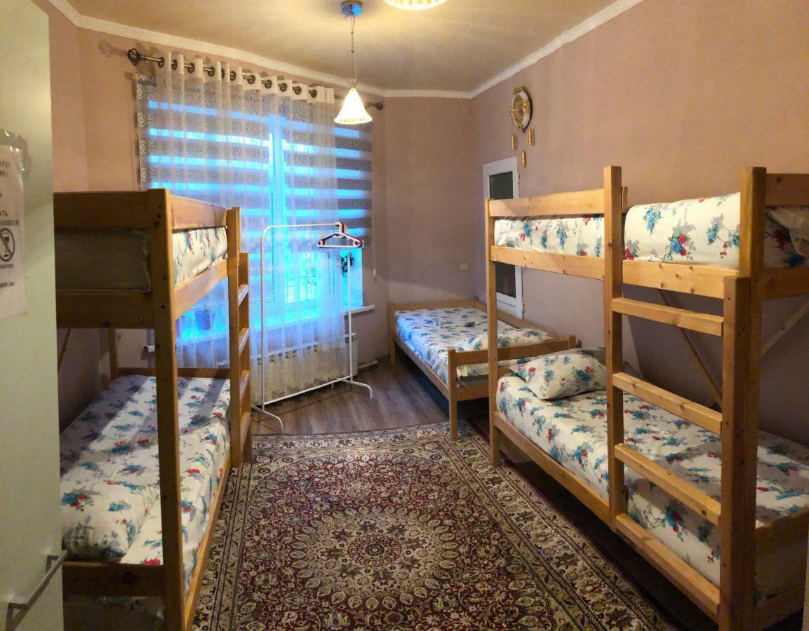 Hostel Arzy Атырау Экстерьер фото